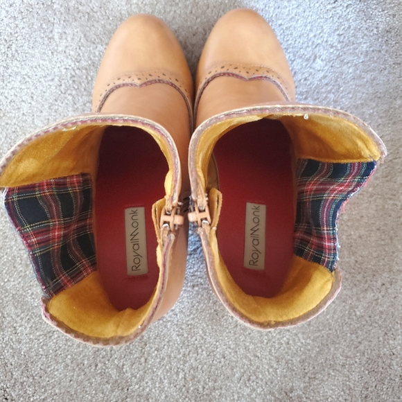 Royal Monk - Plaid Ankle Boot - Size 5 UK / 38 EU / 7 US - Picture 5 of 6